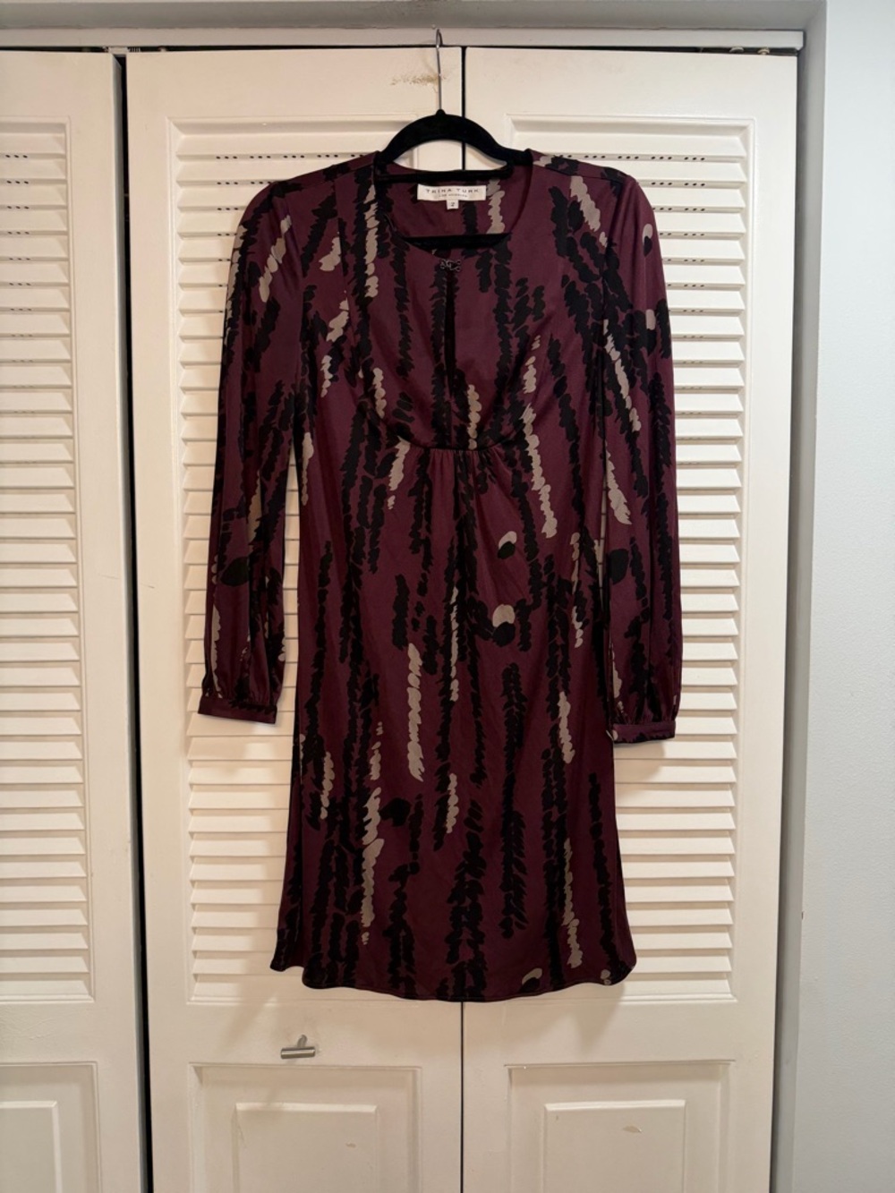 Trina Turk Plum and Black Abstract Long-Sleeve Dress